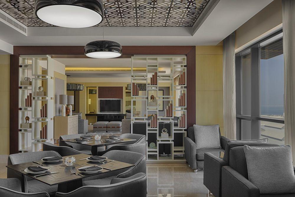 Le Meridien City Centre Bahrain Manama Exterior foto The restaurant